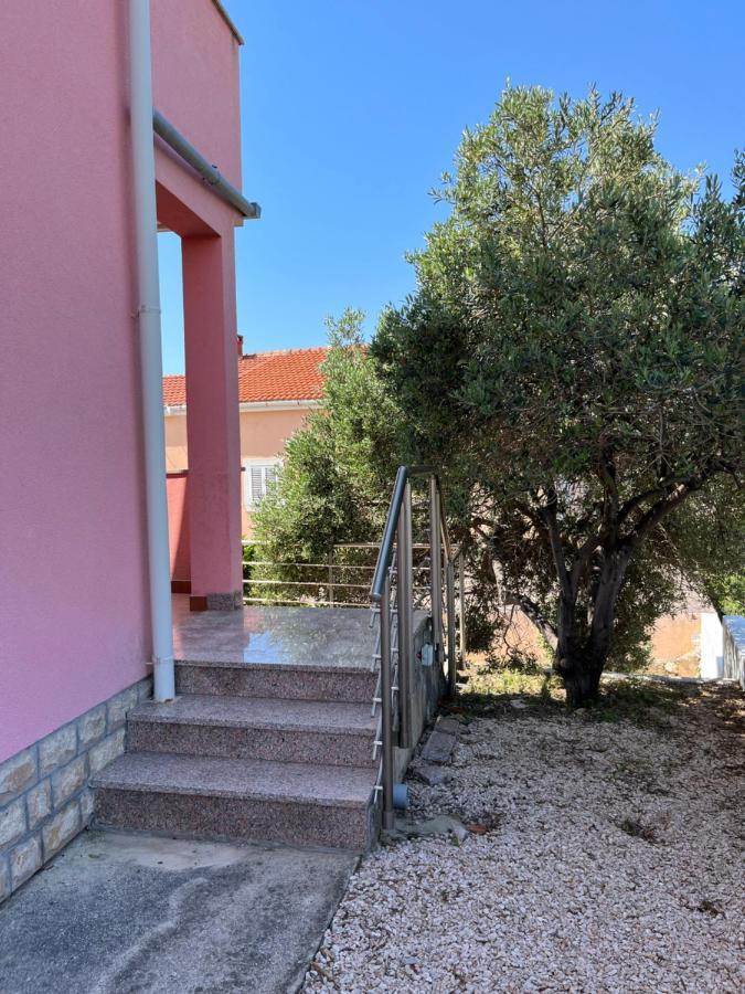 Pink Panther Novalja Eksteriør bilde